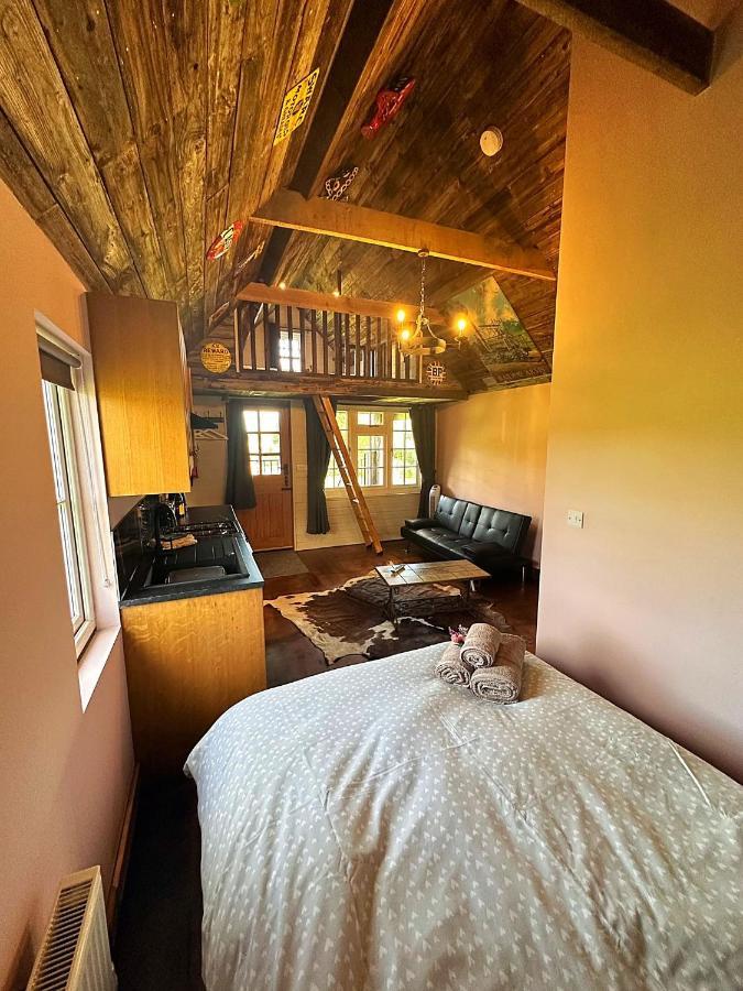 Lake View Lodges Long Melford Exterior foto