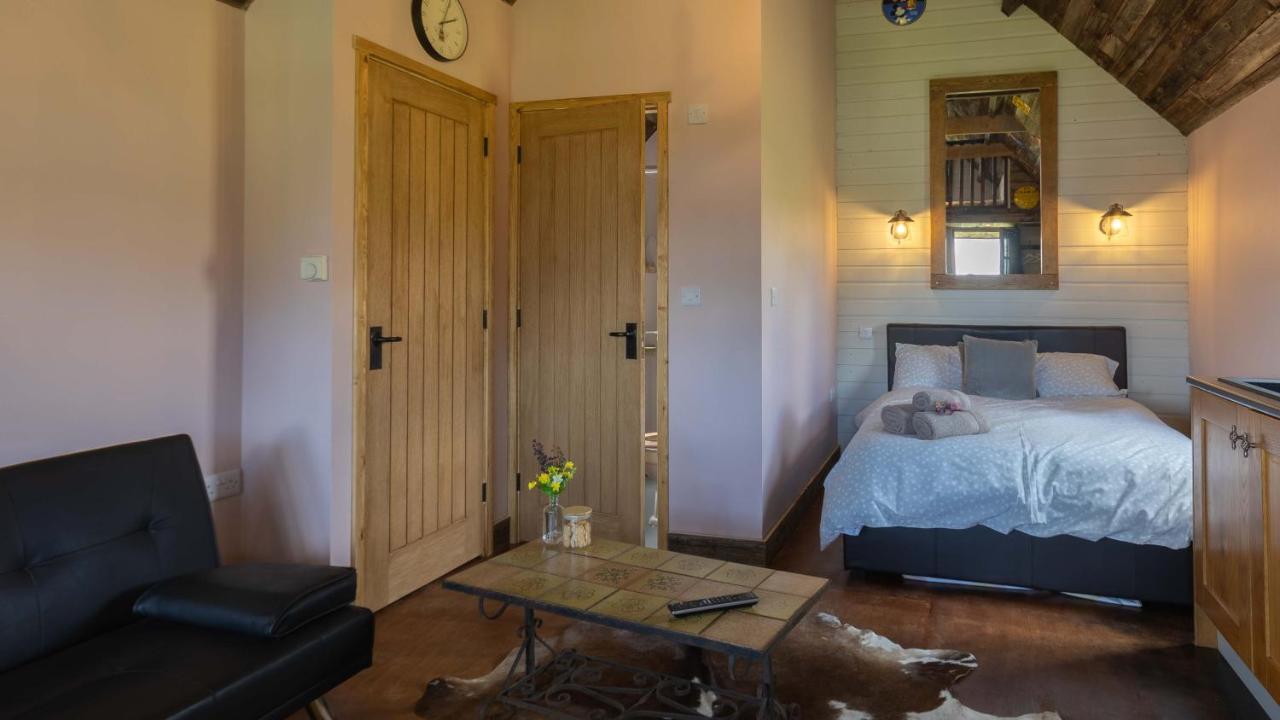 Lake View Lodges Long Melford Exterior foto